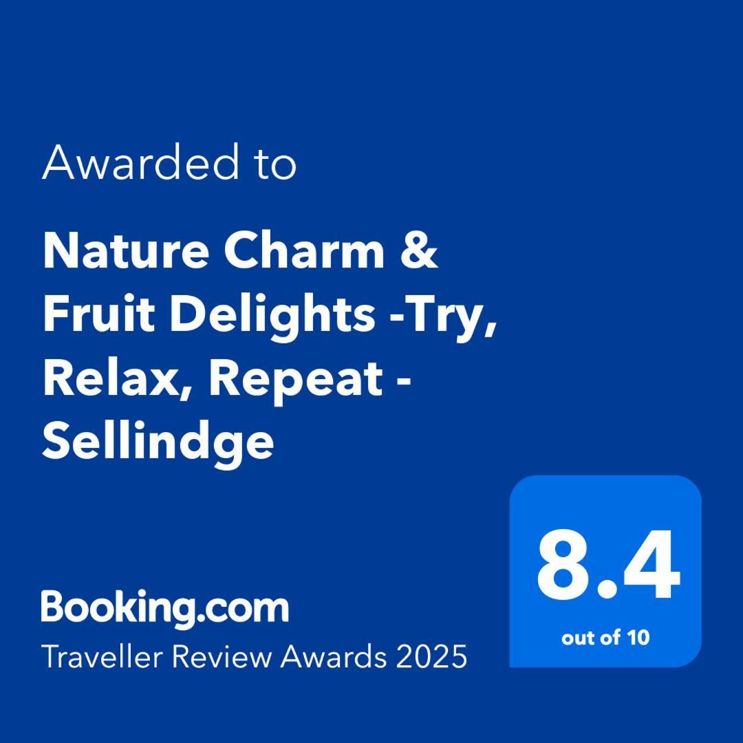 Nature Charm & Fruit Delights, Multi-Generation Celebratory Home -Try, Relax, Repeat - Sellindge 阿什弗德 外观 照片